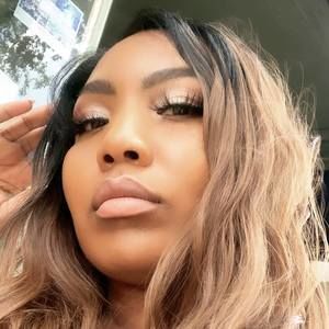 Meet your Posher, Sheena